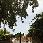 Madag Villa *