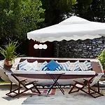 Villa Madag Koukounaries