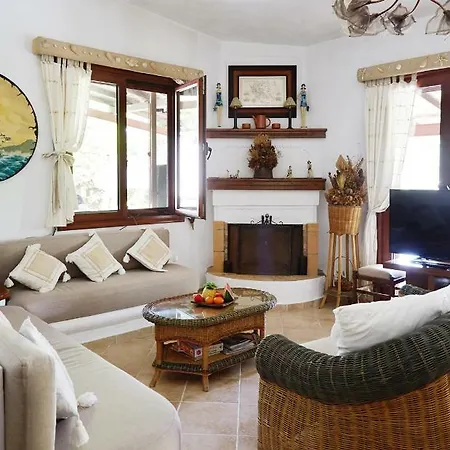 Madag Villa *