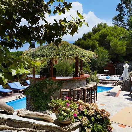 Villa Madag