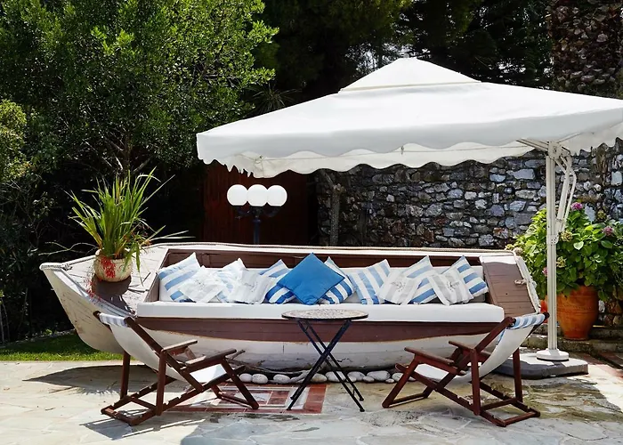 Villa Madag Koukounaries