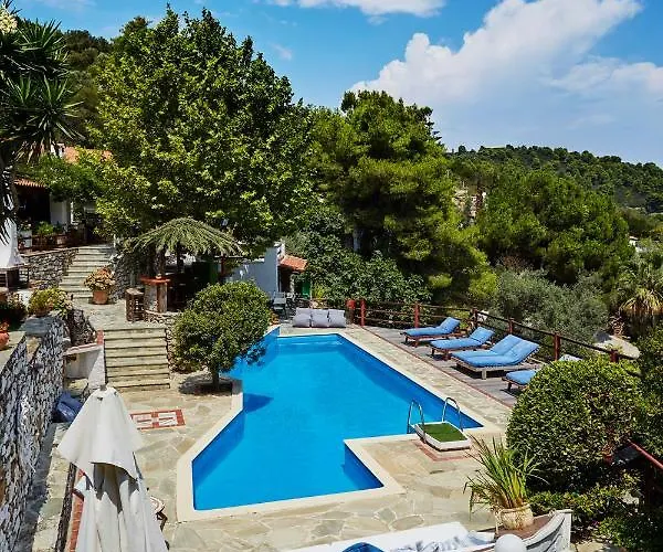 Madag Villa Koukounaries